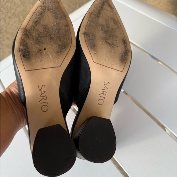 Sarto Elegant Black leather Women's Mules pointy toe size 5.5M - Picture 10 of 14